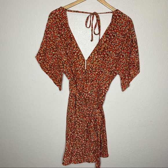 Faithfull the Brand St. Lucia Dress in Blossom Village Pink Floral Back Cut Out - Picture 7 of 15